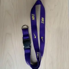 Nike ストラップ 紫×イエロー