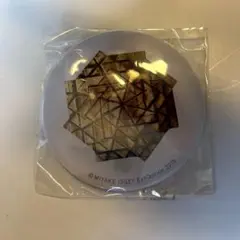 新品★イッセイミヤケ展 MIYAKEISSEY 缶バッジ プリーツプリーツ