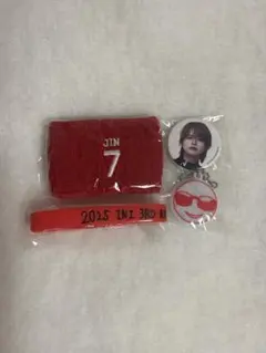 INI 松田迅 カプセルトイ リストバンド ラバーバンド 缶バッジ キーホルダー