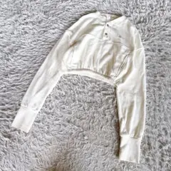 Reebok リーボック　ショート丈　スウェットプルオーバー　刺繍ロゴ　ホワイト