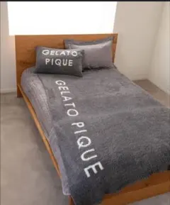 GELATO PIQUE ロゴ入りブランケット