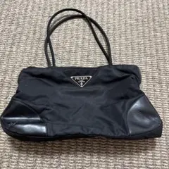 PRADA ブラック トートバッグ　難あり
