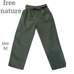 Item thumbnail for item c4a600aa-60d4-45d4-8225-e092f54fc87a