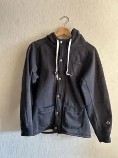 Champion フード付きブラックジャケットのサムネイル