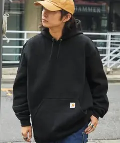 Carhartt ブラックパーカー フード付き
