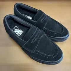 Item thumbnail for item 942bd920-fd39-41c2-8474-a8922e59ff2d