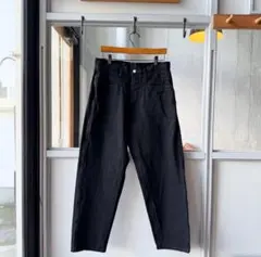 美品 サイズ1 25AW COMOLI ブラックデニム テーパードパンツ - メルカリ