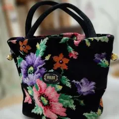 FEILER フェイラー ハンドバッグ ハローキティ 花 タッセル ブラック