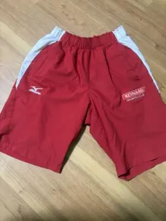 Mizuno KONAMI SPORTS CLUB ショートパンツ 赤