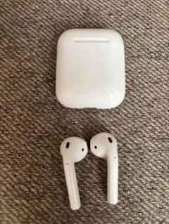 AirPods本体+両耳　ホワイト
