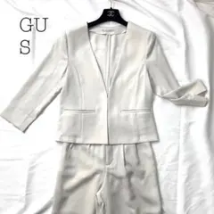 新品　GU ジーユー ノーカラージャケット セットアップ パンツスーツ　ホワイト