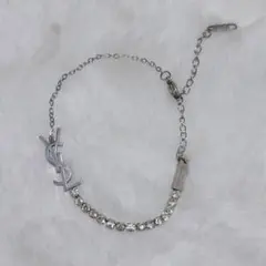 カサンドラ チャームブレスレット