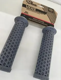 ODI VANS V2.1 Lock-On Grips グラファイトグレー