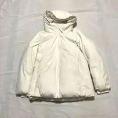 大人気！UNIQLO ユニクロ シームレスダウンジャケット