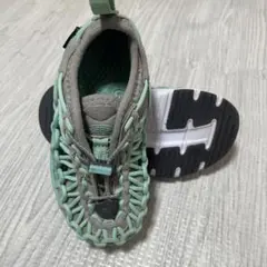KEEN キーン ユニーク スニーク キッズ　子供 サンダル　15cm