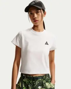 NIKE ACG ショート丈 Tシャツ ホワイトのサムネイル