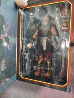 NECA ネカ デク プレデターバッドランド パッケージダメージ有り 