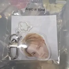 TREASURE ドヨン 顔アクキー 怒