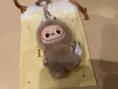 ラブブ イニシャル &