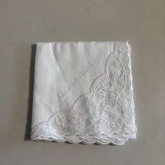 LAURA ASHLEY ローラアシュレイ ハンカチ 冠婚葬祭 白 無地　レース