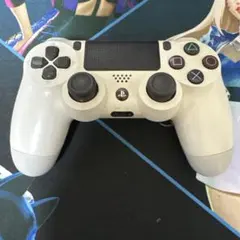 ホワイト ワイヤレスコントローラー PS4