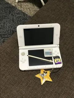 ニンテンドー3DS LL ホワイト/ピンク