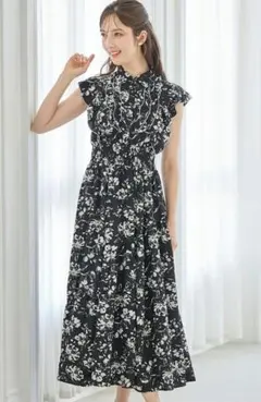 フリル付きアシメティアードウエストシャーリングフラワーシャツワンピース　ブラック