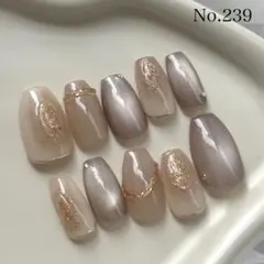 ネイルチップ　ニュアンス　ベージュ　マグネット　春ネイル