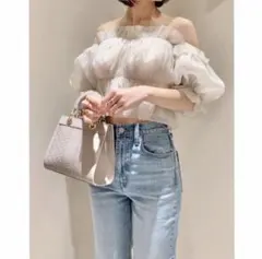 【SNIDEL】ボリュームギャザーフリルオフショルブラウス