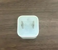 USB ACアダプター ホワイト 1ポート