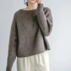 アパートバイローリーズ　7GCNラクーンコンポートネックニット