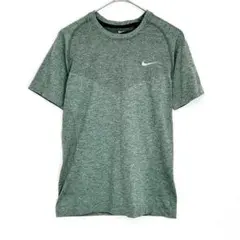 美品　ナイキ ドライフィット スポーツTシャツ 半袖 トレーニング グレー　S