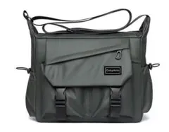 ショルダーバッグ メンズ 大容量 防水バッグ 人気 肩掛けカバン 斜めがけバッグ