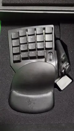 Razer TARTARUS V2 メカメンブレンゲーミングキーパッド - メルカリ