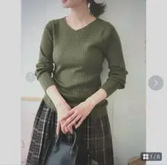 ITEMS URBAN RESEARCHモチモチリブVネックニット