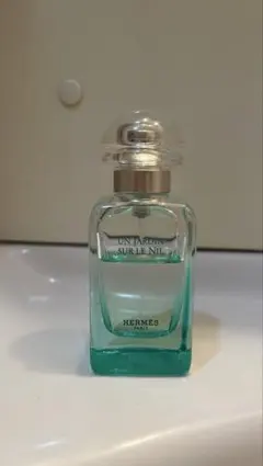 HERMES UN JARDIN SUR LE NIL 香水　50ml
