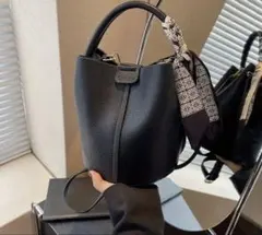 ブラック バケツ型ショルダーバッグ スカーフ付き