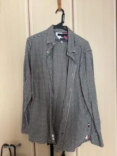 チェック柄長袖シャツ