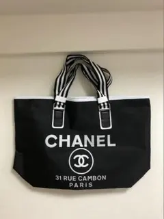 CHANEL トートバッグ ブラック/ホワイト 44cm
