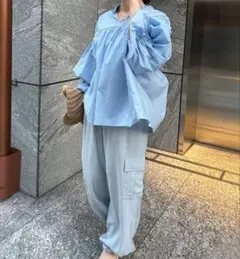 jena espade merveilleux フリルネックシャツ　ブラウス