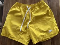 NIKE ウーブンショーツ　フローショーツ　イエロー　Lサイズ