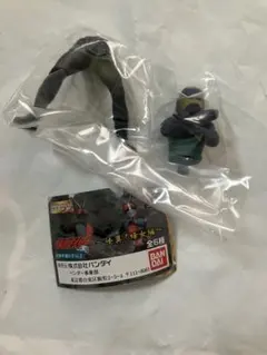 仮面ライダー 怪異！蜂女編 コブラ男 ガチャ フィギュアのサムネイル