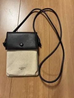 ALTROSE スマホショルダーバッグのサムネイル