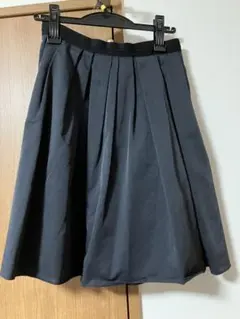 LANVIN on Blue スカート　膝丈スカートのサムネイル