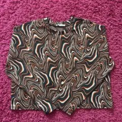 ZARA 波模様 長袖ニット