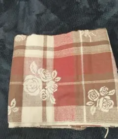 axes femme　ストール　薔薇