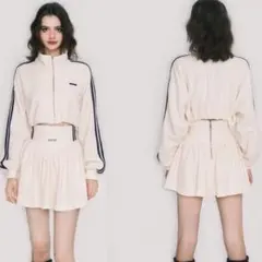 アイボリー ストライプ セットアップ