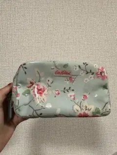 Cath Kidston キャスキッドソン　ポーチ　花柄ポーチ 水色