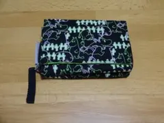 ムーミンキャラクター　三つ折り財布