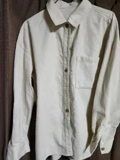 GU　オーバーサイズシャツ ホワイト